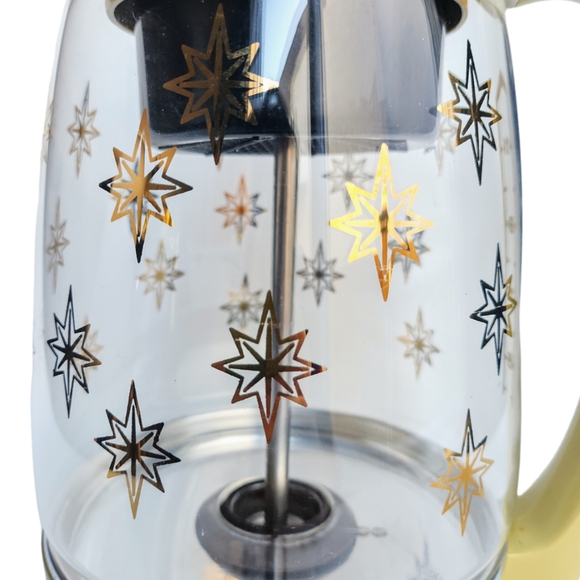 SOLD! Vintage Zellers Bradford Percolator - the Ultimate Coffee Time Machine! - Picture 5 of 13